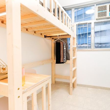 Shared Dormitory Wan Chai Road 187 Hong Kong Exterior photo